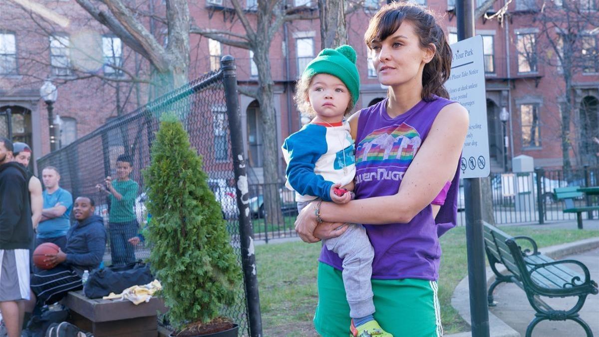 Frankie Shaw interpreta a Bridgette Bird en la serie SMILF