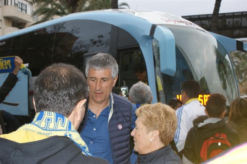 Llegada de la UD al hotel de Sevilla