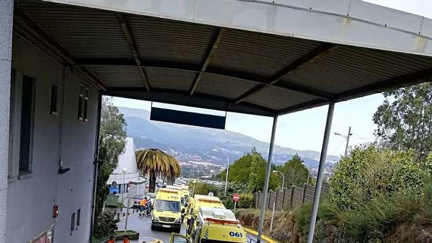 Los pacientes fueron ubicados en los pasillos. // FdV