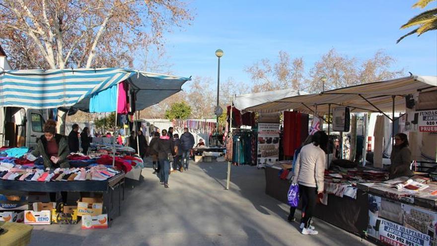 Harán una consulta a expertos para la ordenanza de mercadillos