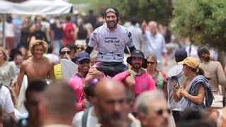 Gary González, un campeón de 'diez' en su estreno en el Campeonato de España de Parasurfing