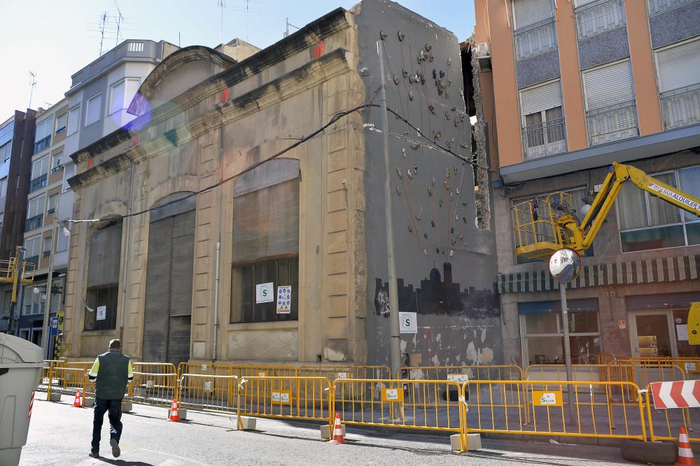 El edificio de El Progreso, en proceso de demolici