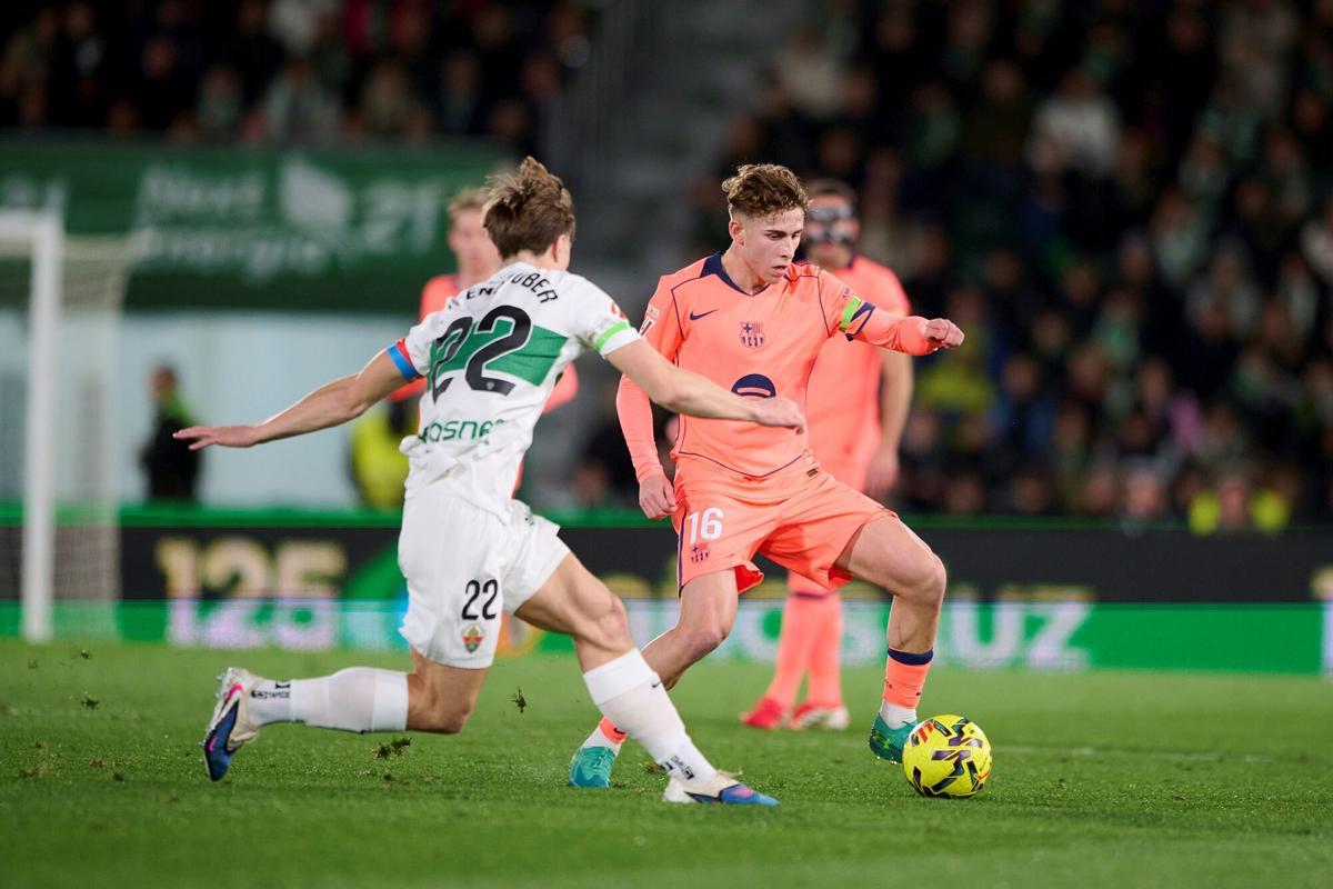 Fermin Lopez of FC Barcelona in action during the Spanish League, LaLiga EA Sports, football match played between Elche CF and FC Barcelona at Estadio Manuel Martinez Valero on January 31, 2026 in Elche, Alicante, Spain. AFP7 31/01/2026 ONLY FOR USE IN SPAIN. Francisco Macia / AFP7 / Europa Press;2026;SPAIN;SPORT;ZSPORT;SOCCER;ZSOCCER;Elche CF v FC Barcelona - LaLiga EA Sports;