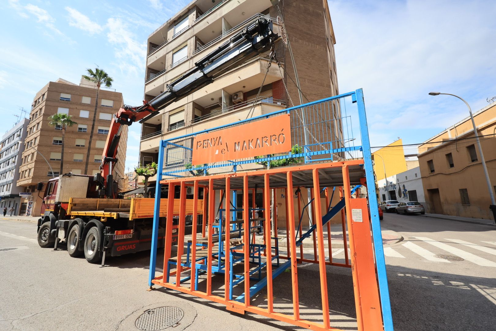 FOTOGALERÍA I Vila-real monta los cadafals para iniciar los actos taurinos este sábado