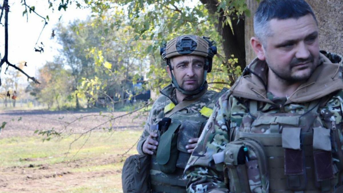 Dos militars ucraïnesos a la contraofensiva de Kherson | RICARDO MIR DE FRANCIA