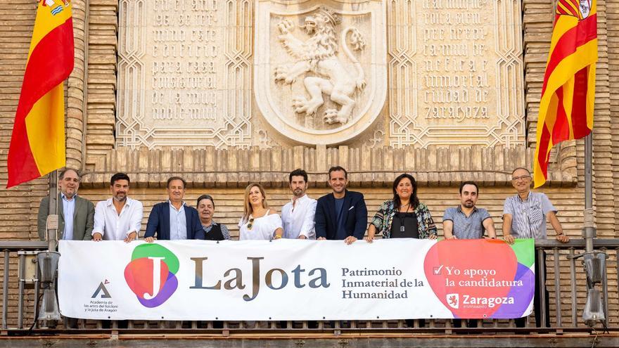 El Gobierno de Aragón anima a inundar las redes sociales el 15 de agosto con el hashtag #yoapoyoalajota