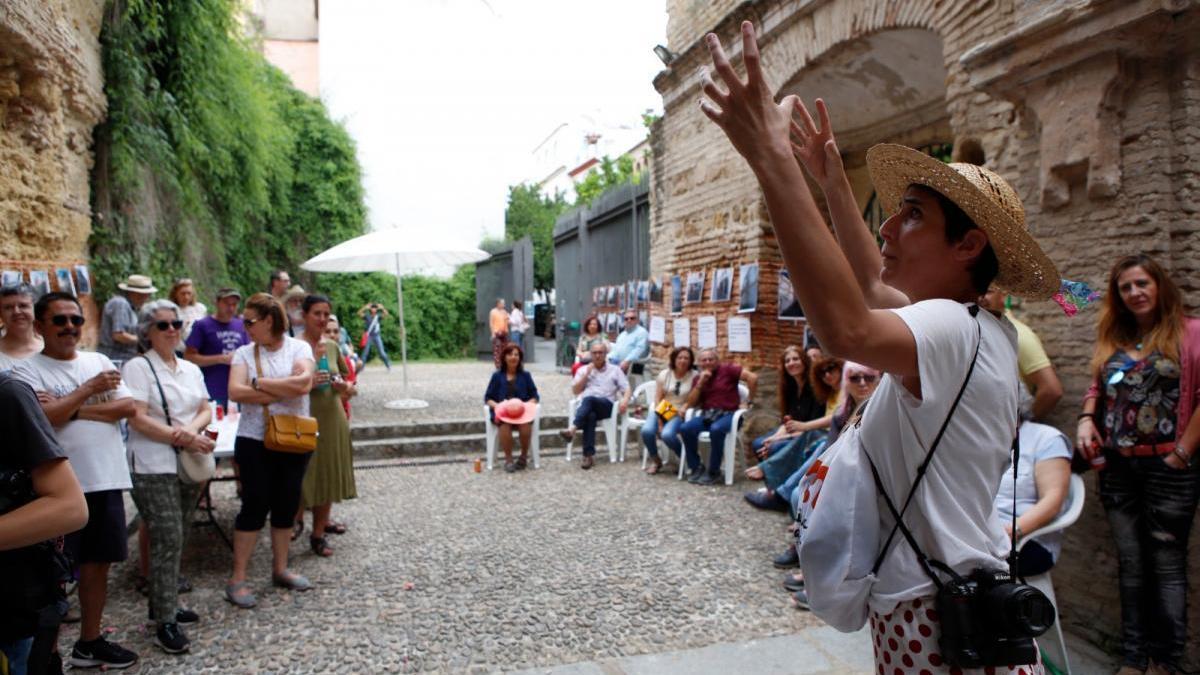 Vecinos de La Axerquía piden al nuevo gobierno local la rehabilitación de la calle San Fernando