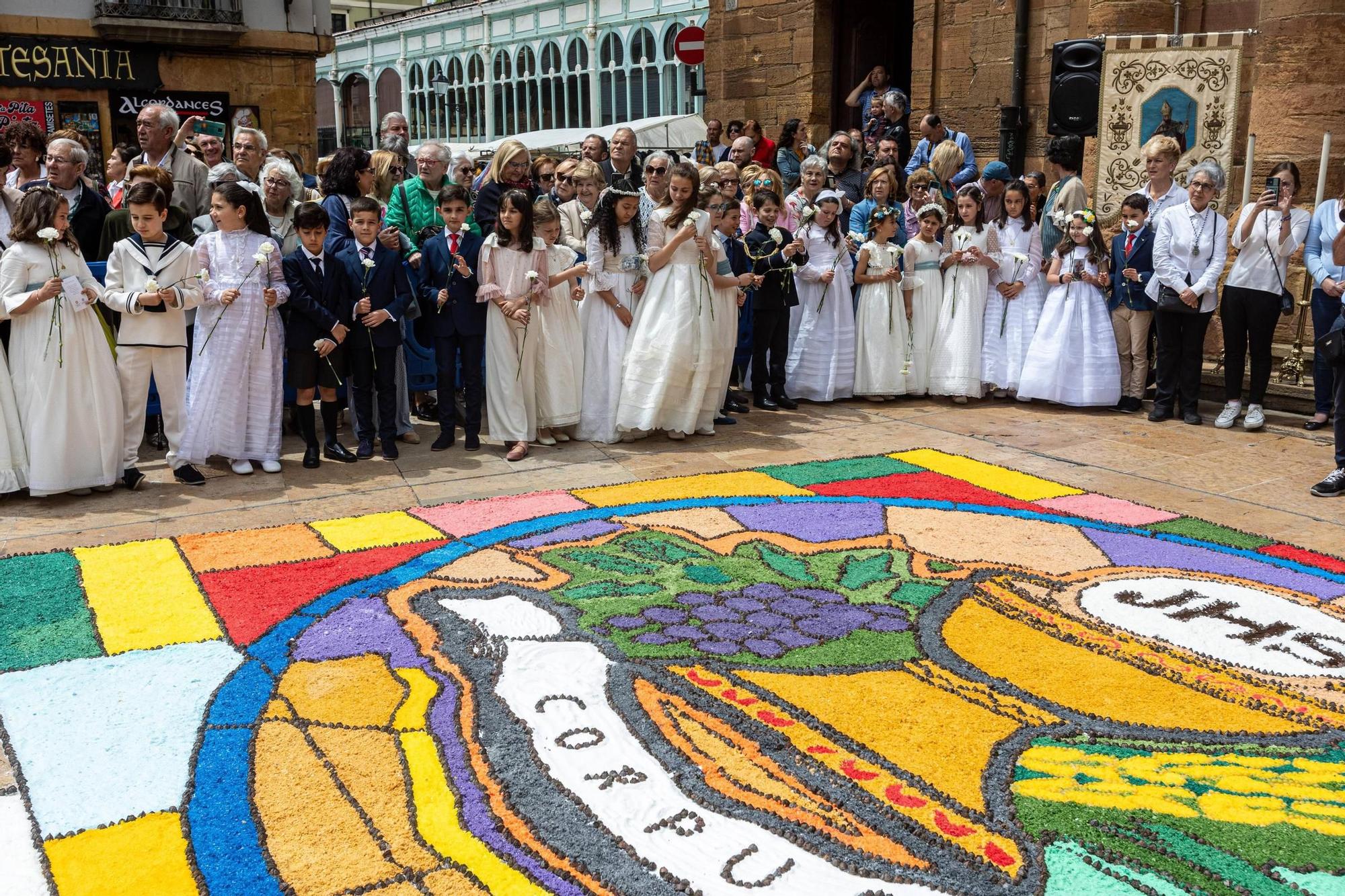 Celebración del Corpus en la Catedral de Oviedo