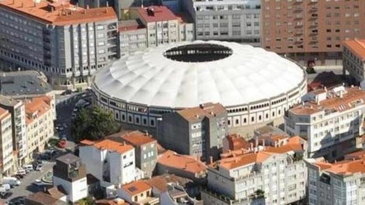 Vista exterior de la plaza de toros de Pontevedra