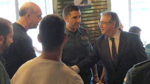 El ministre de l’Interior trasllada als policies i als guàrdies civils el suport i el reconeixement del Govern per la feina feta.