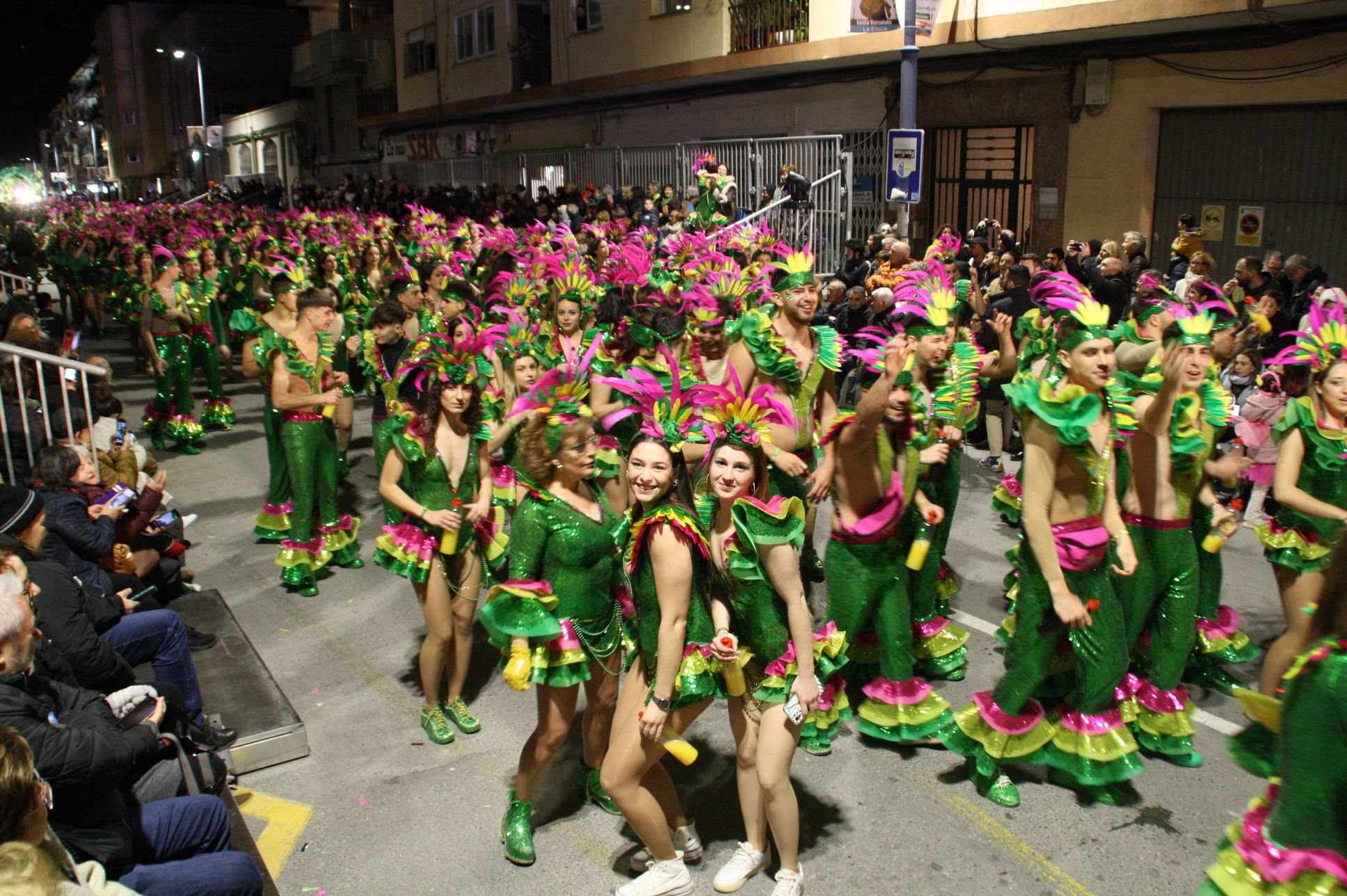 Macrogalería de fotos del segundo desfile del Carnaval de Vinaròs