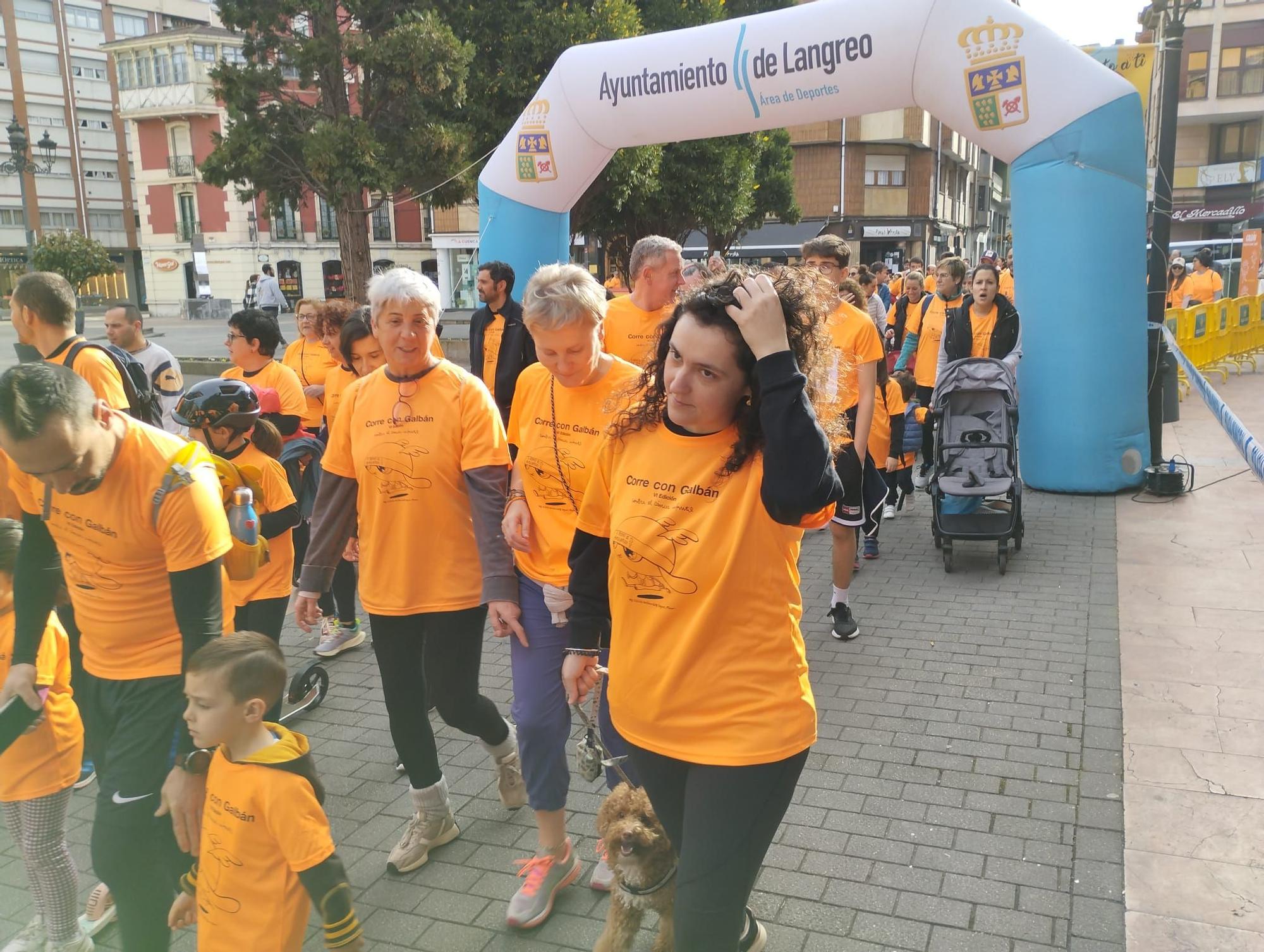 Las carreras contra el cáncer infantil reúnen a cientos de personas en las Cuencas