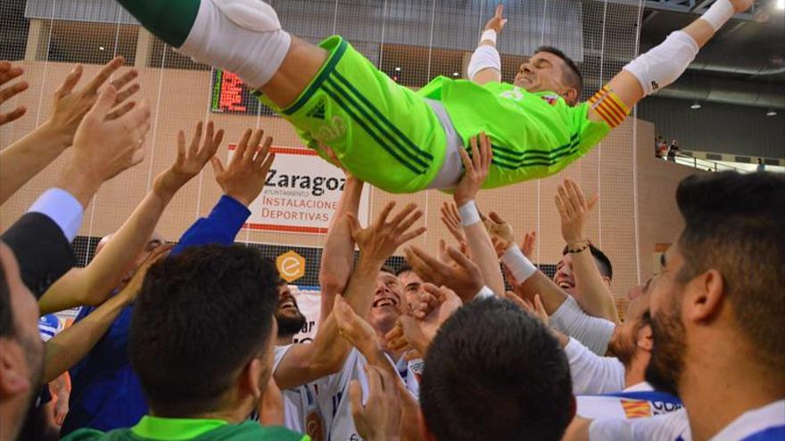 El Fútbol Emotion vence en el adiós de Arturo