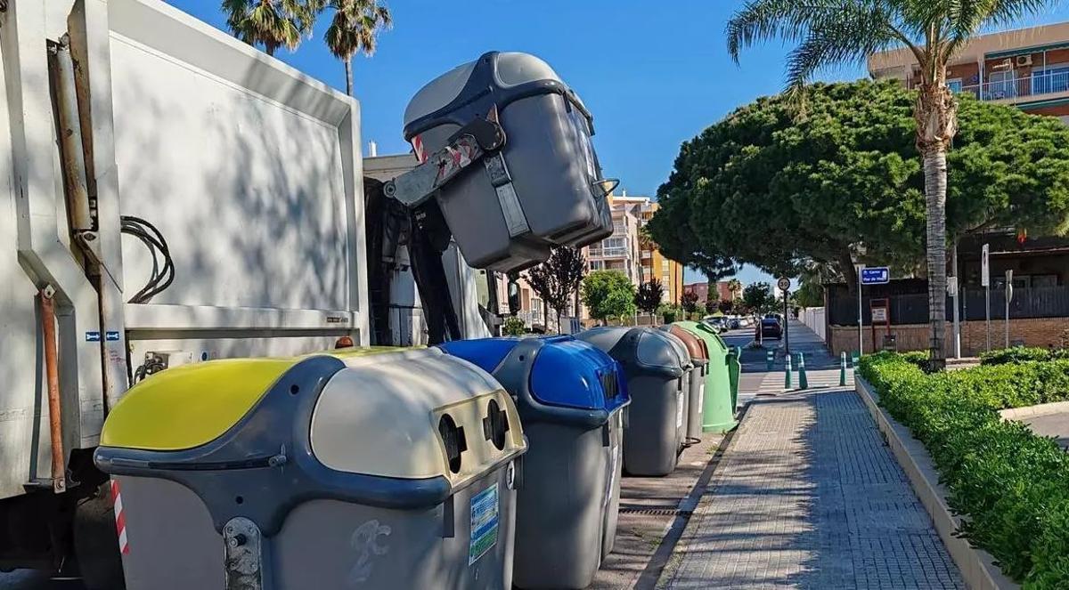 Vaciado de contendores.