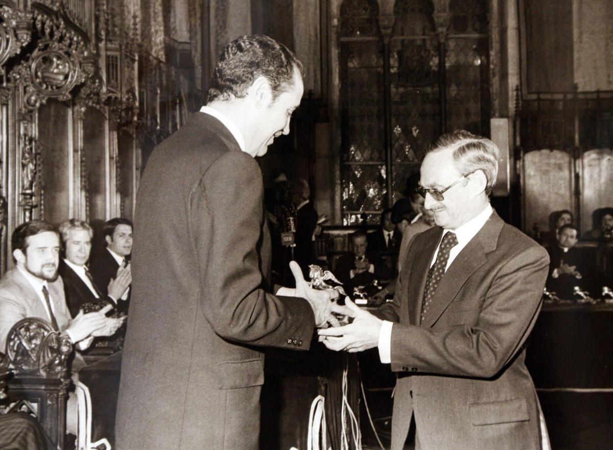 Guillermo Jiménez Smerdou recibe en 1979 un merecido Premio Ondas