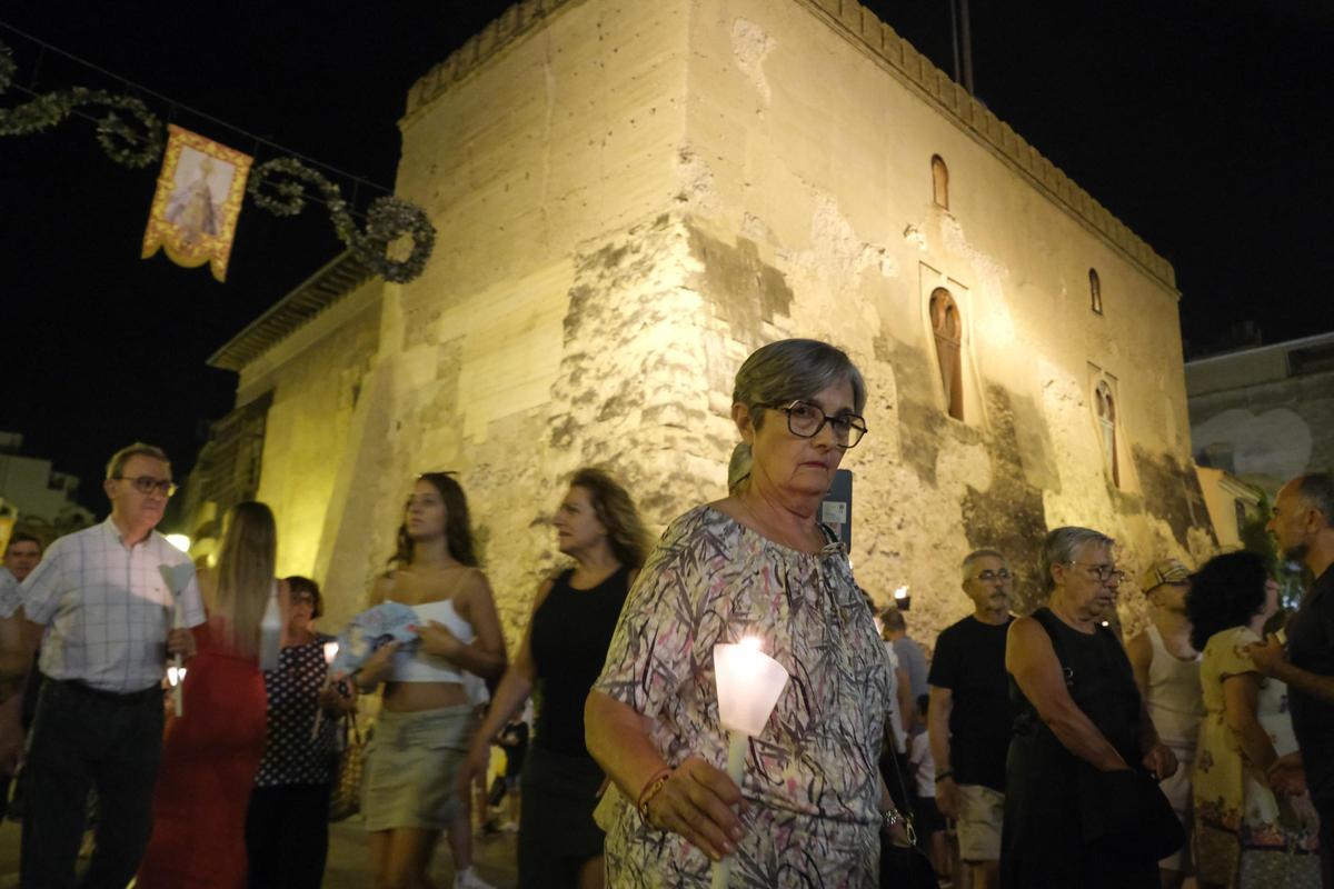 El experto entiende que la iluminación de edificios singulares también debe tener un horario