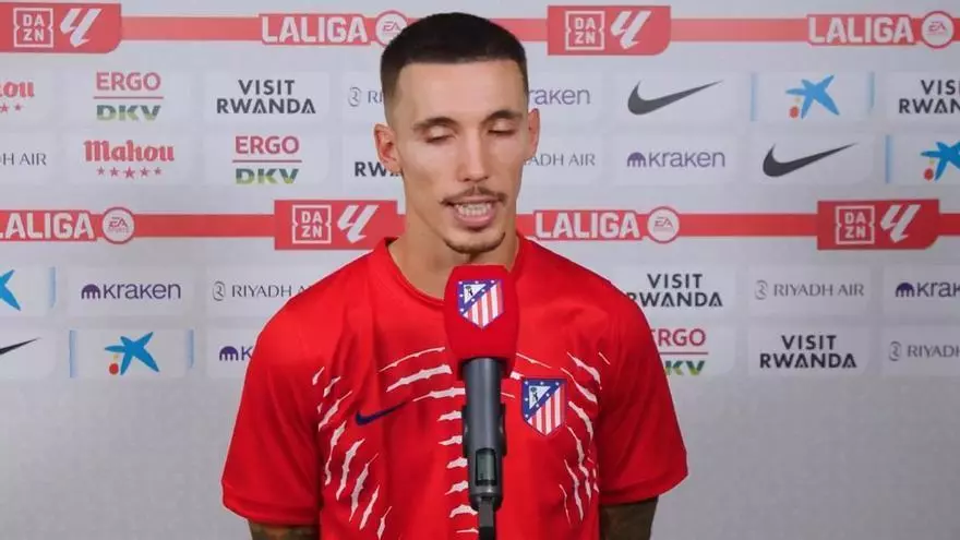 Grimaldo jugó el derbi el día de su cumpleaños y anotó el 1-0: "No había mejor regalo que una victoria"