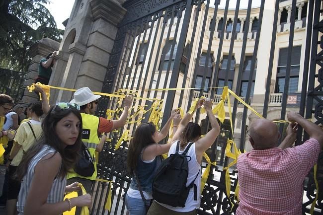 Arribada de la Flama del Canigó a Manresa