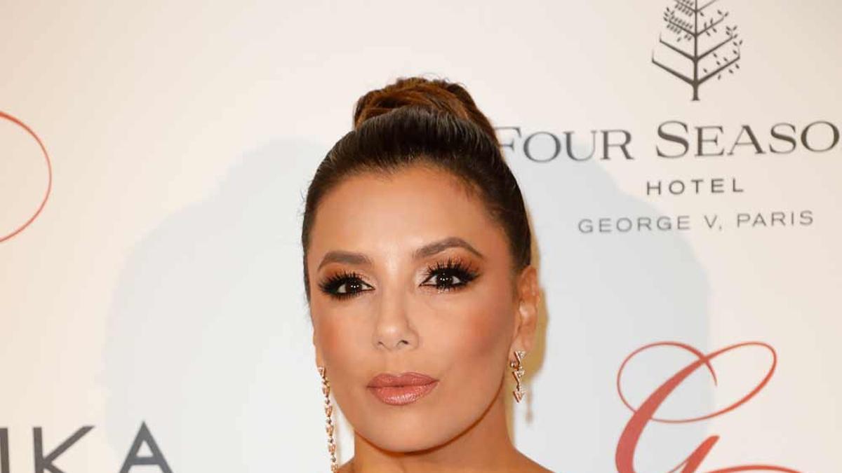 Eva Longoria... en ¡'Velvet'! (Aunque solo de visita)