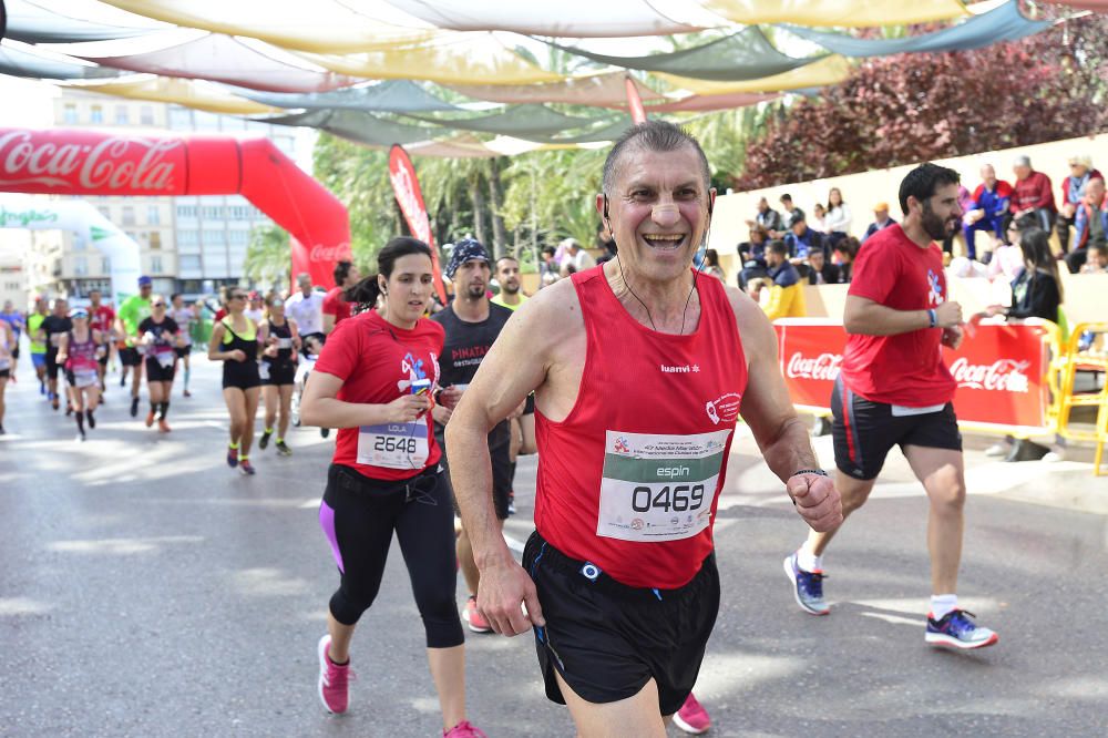 Las mejores imágenes de la Media Maratón de Elche