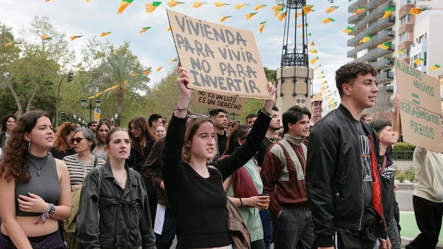 Manifestación por una vivienda digna en Castelló