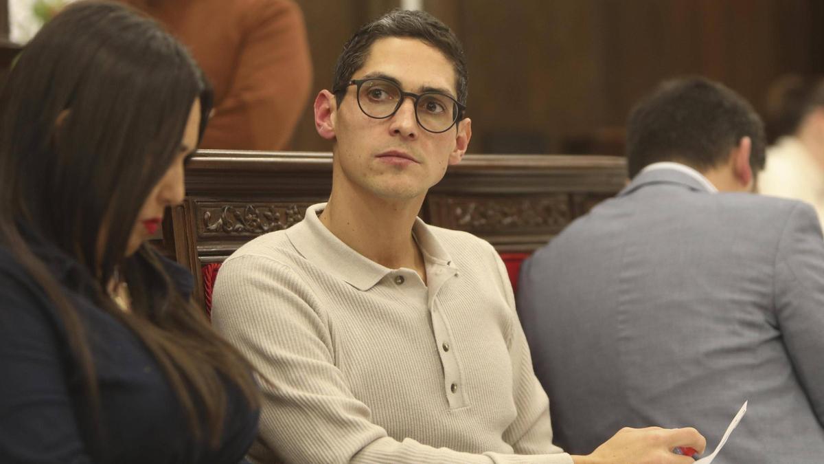 Ximo Catalán, portavoz del PP en Sagunt, durante un reciente pleno