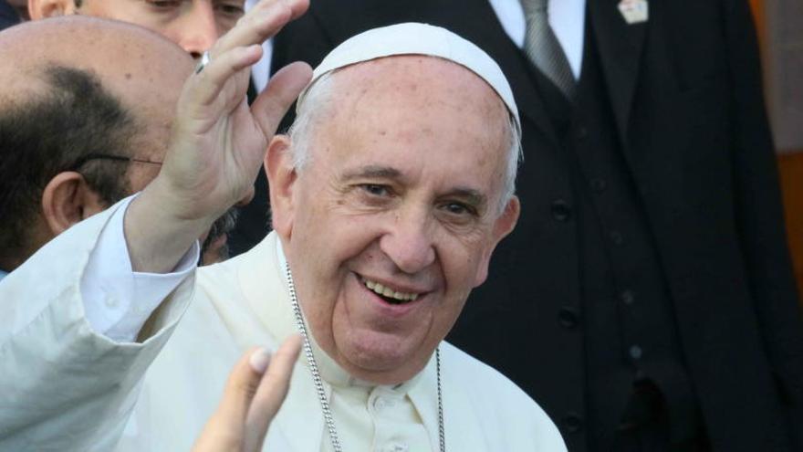 El Papa aspira de nuevo al Nobel de la Paz.