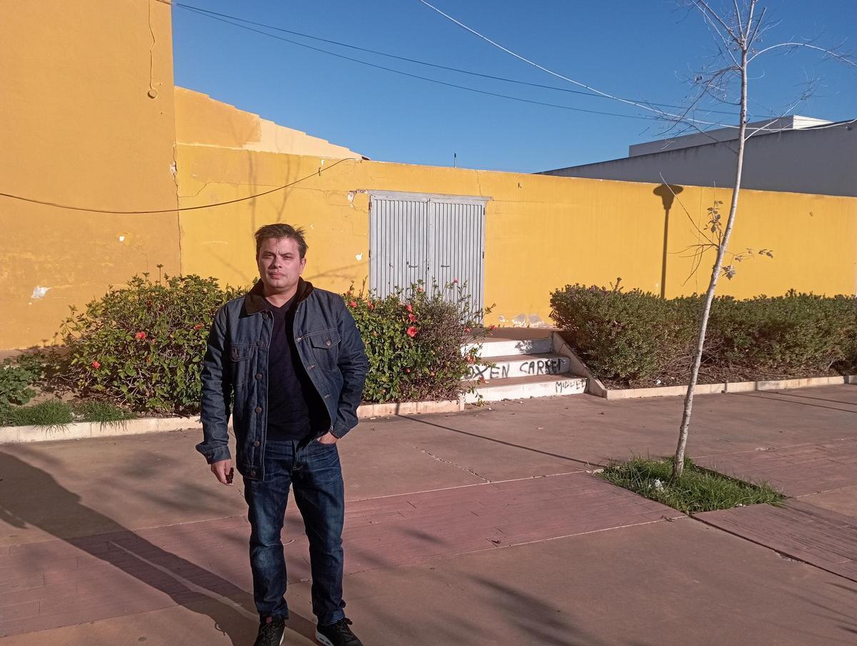 Salvador Córdoba, este mes delante del acceso al antiguo recinto ferial de Santa Rosalía-Maqueda.