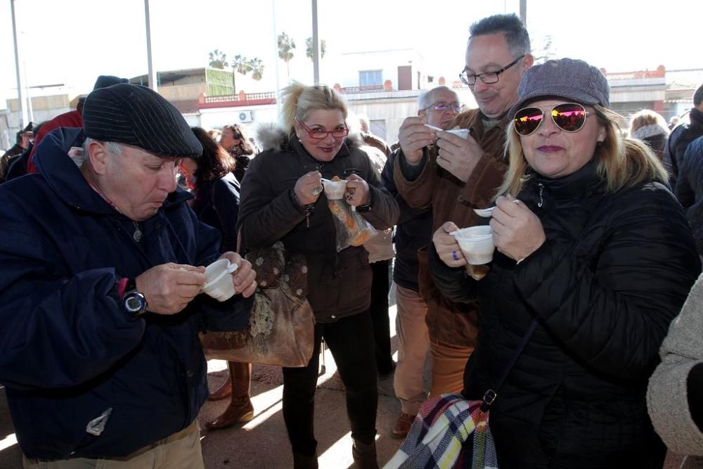 Degustación de pelotas por el Día de San Fulgencio en Pozo Estrecho