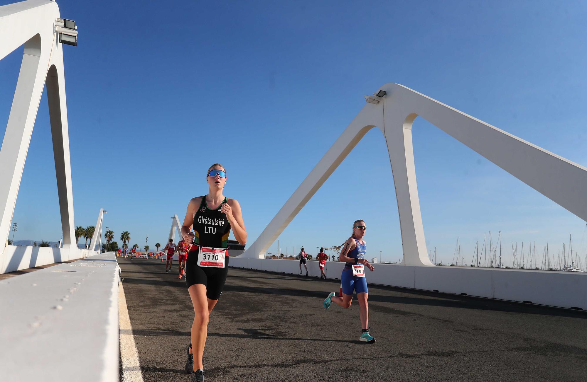 Búscate en las imágenes del Triatlón Olímpico del campeonato de Europa