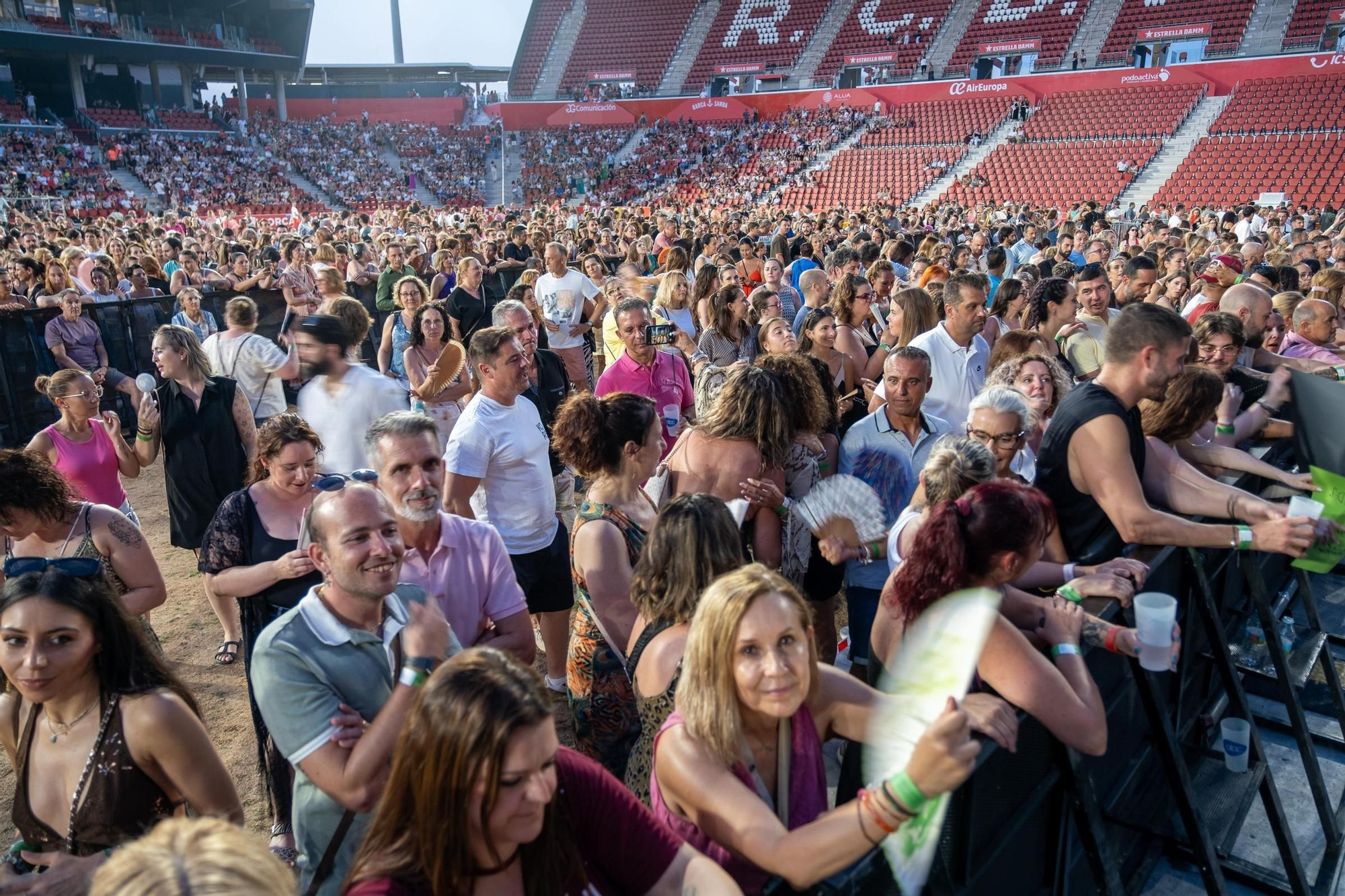 Así ha sido el concierto de Manuel Carrasco en el Estadi Mallorca Son Moix