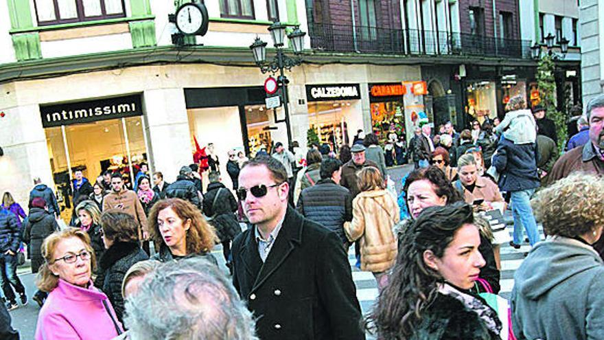 Ambiente del pasado año durante las compras navideñas. | lne