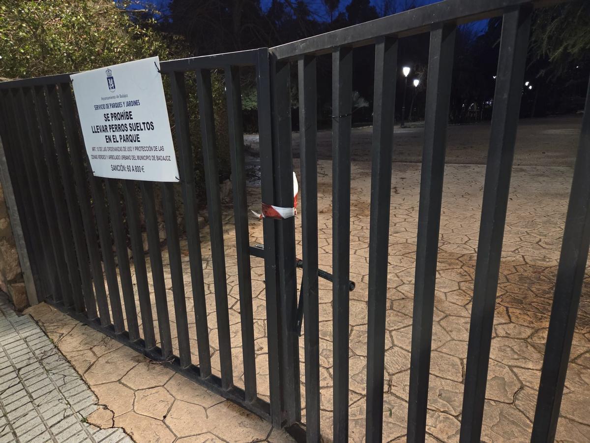 Parque de Castelar de Badajoz cerrado