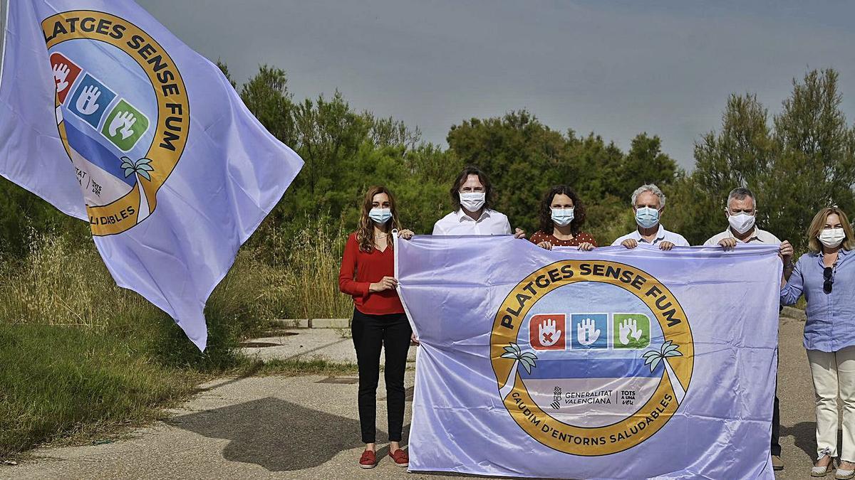 La playa de El Saler será una de las liberadas del tabaco. | LEVANTE-EMV