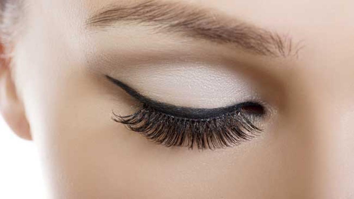 Diez trucos de maquillaje que desconoces
