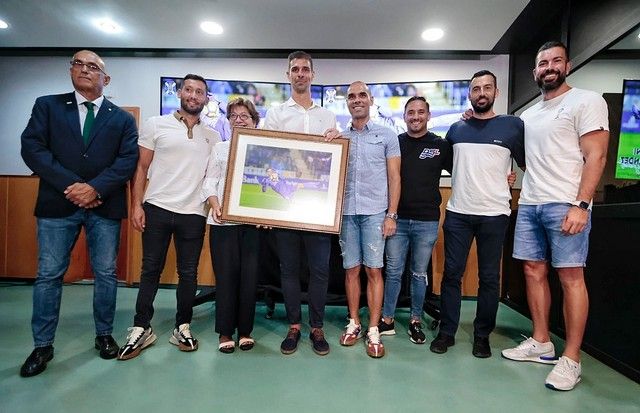 Rueda de prensa del portero del CD Tenerife Dani Hernández