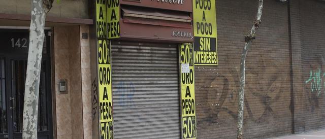 El joyero atracado en Zaragoza sufre una fractura de una vértebra