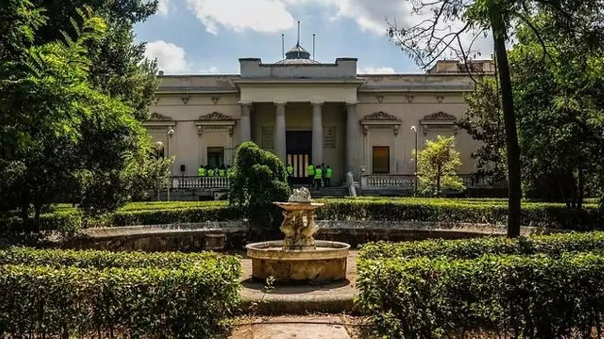 Reabre uno de los parques más impresionantes y desconocidos de Madrid: palacios, fuentes y árboles centenarios
