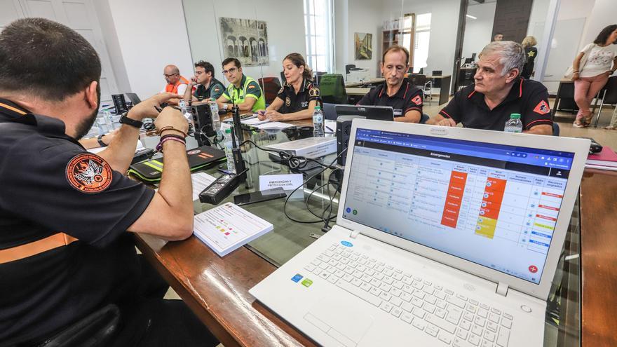 Coordinación perfecta ante una inundación en Orihuela... pero aún sin poder evitarla