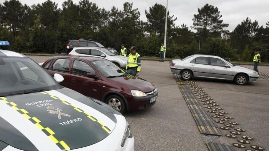 Barbón ve bien viajar entre autonomías en igual fase a mediados de junio