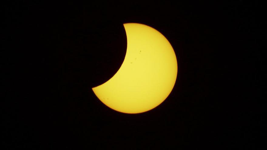 VÍDEO | Eclipse parcial de sol el 29 de marzo en Mallorca: así podrás verlo