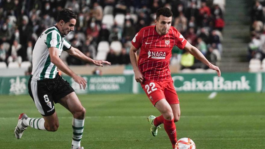 Idrissi, en un partido con el Sevilla.