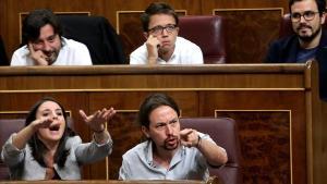 Tallen la paraula a Irene Montero i el ministre de l’Interior defensa el PP.
