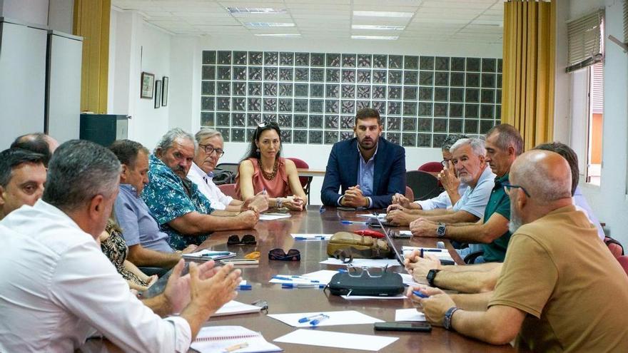 El campo clama por reformar la "absolutamente obsoleta" Ley del Mar Menor