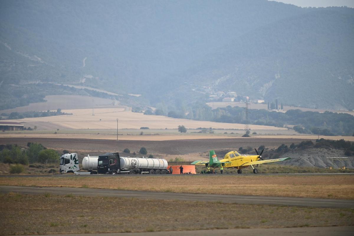 En imágenes | Sexto día de lucha contra el incendio de Las Peñas de Riglos