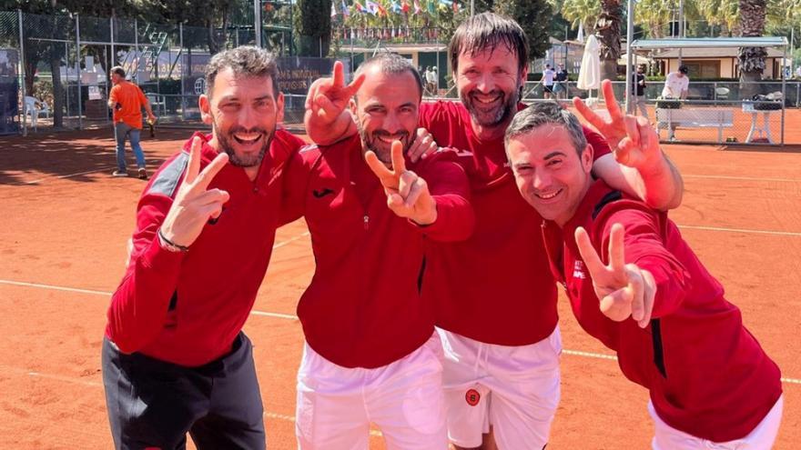 El tenista Javi Martínez gana con España su quinto título mundial