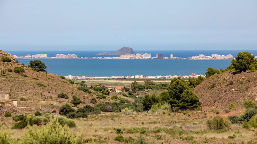 La restauración llega a la zona cero de los vertidos mineros al Mar Menor