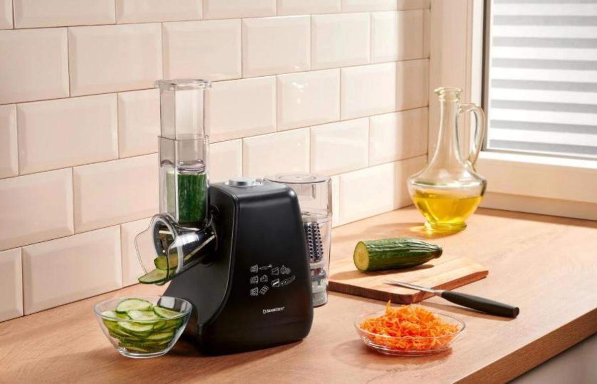 Rallador de verduras eléctrico.