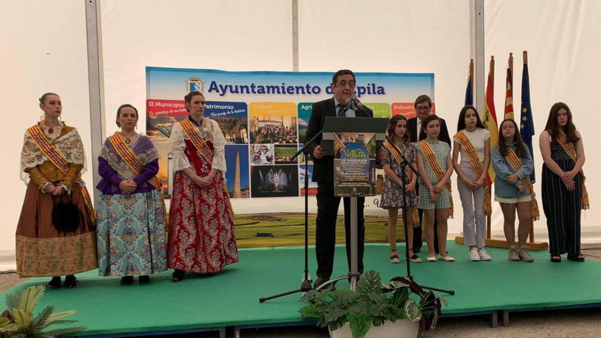 Jesús Bazán, alcalde de Épila, durante la inauguración de Valga.