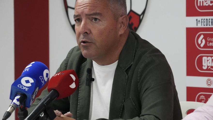 David Vizcaíno, director deportivo del Zamora CF, satisfecho con la renovación de Óscar Cano: "Vemos el fútbol de la misma manera"